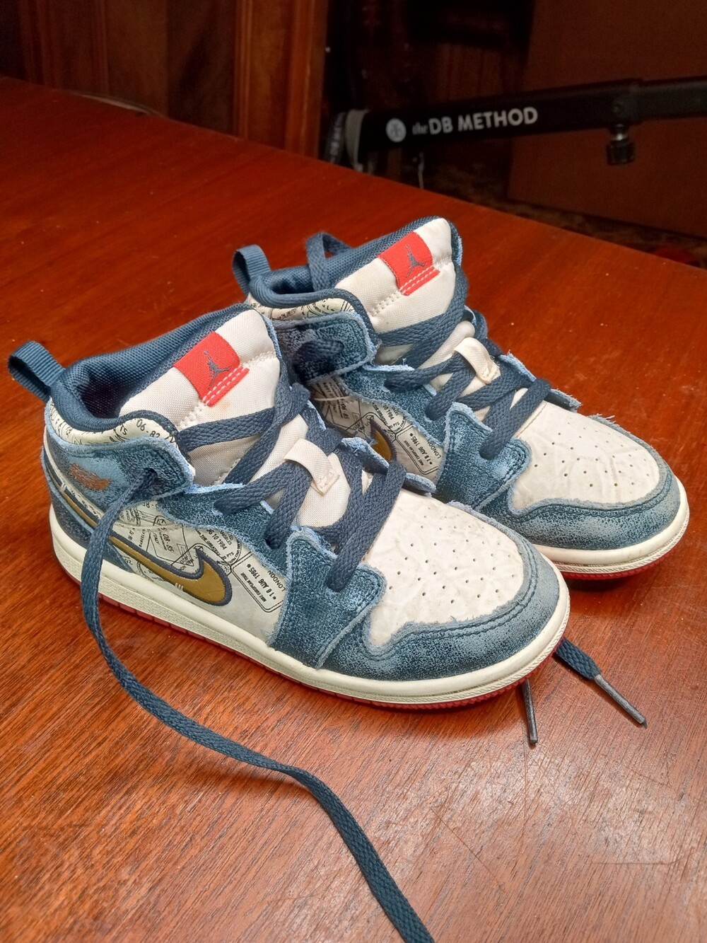 Jordan 1 Mid SE Armory Navy Pale Ivory Sport Red Gold Toddler SZ 10C FN1351-400